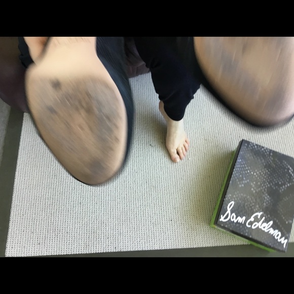 Sam Edelman black reptile sling back heels - Picture 4 of 4